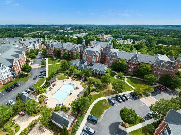 Bradlee Danvers | 1101 Kirkbride Dr, Danvers, MA