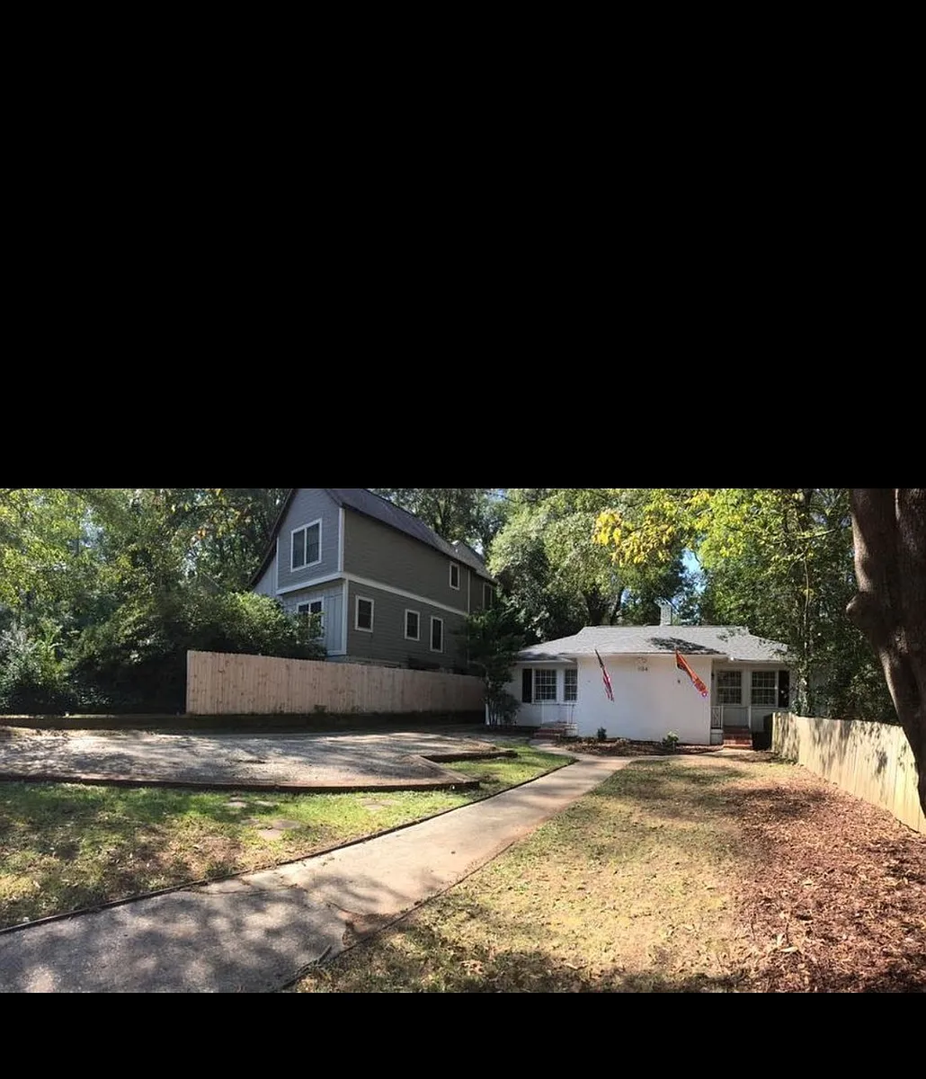 Building Photo - 104 Biltmore Dr #A