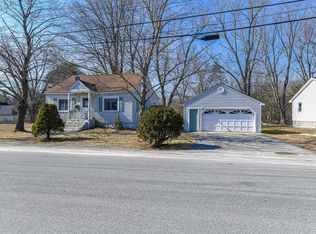 6 Hurley St, Hudson, NH 03051