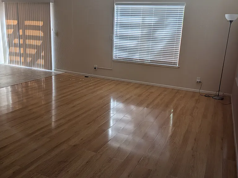 Sierra Vista Way — Photo 4