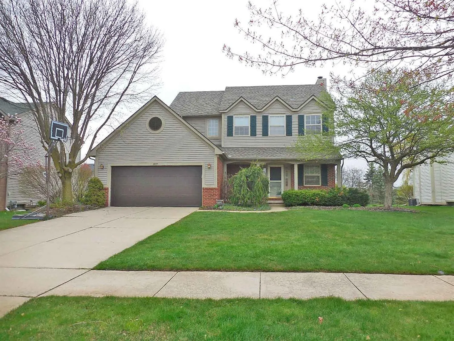 2877 Mystic Dr photo 1