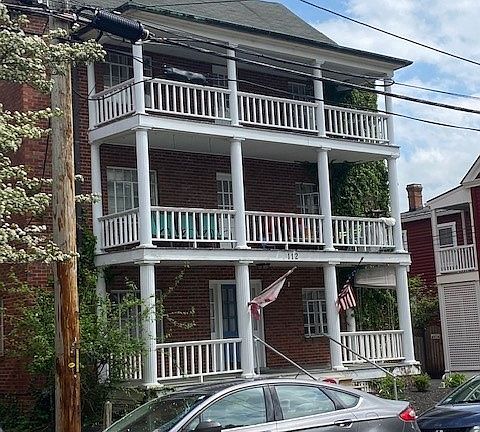 5th image of 112 N Washington St #8