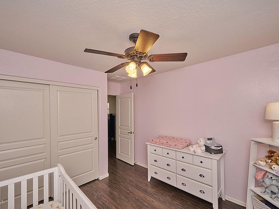 3rd image of 3849 E Battala Ave