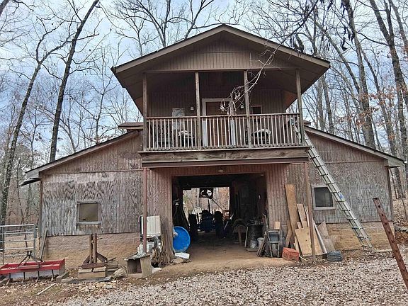 5th image of 4035 Meadow Creek Rd