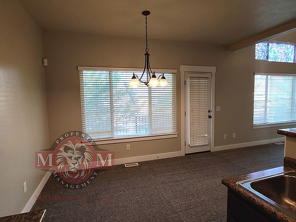 3rd image of 9012 S Quarry Stone Way #1100