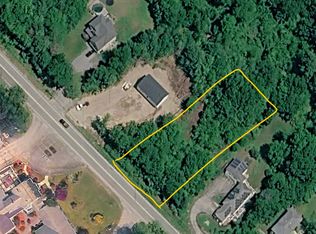 188 Southbridge Rd, Dudley, MA 01571