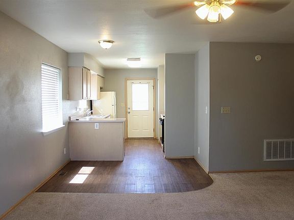3rd image of 224 Calle Buena