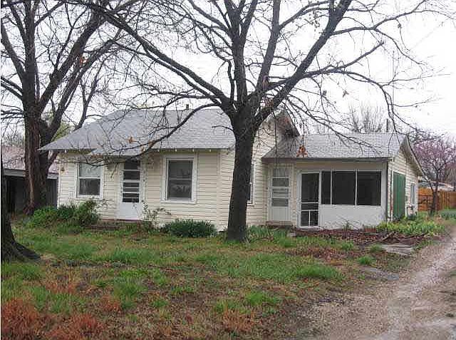 1st image of 314 W 4th St N