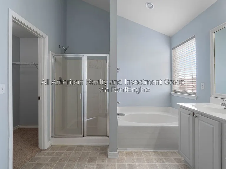 406 Peoria Blvd — Photo 25