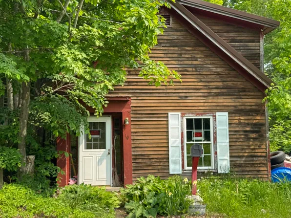 10 Orient Avenue, Hampden, ME 04444
