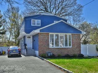 200 Prospect Ave FLOOR 2, Maywood, NJ 07607