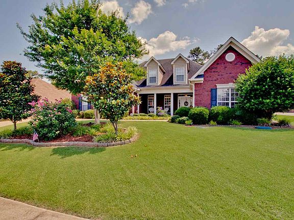 2nd image of 114 Crystal Lake Dr