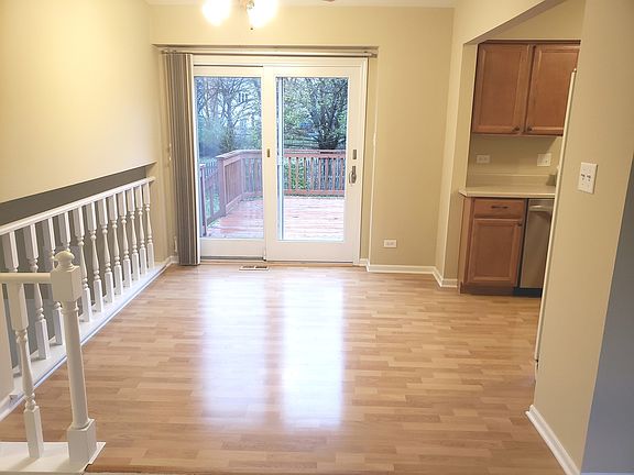 5th image of 8031 Geneva St