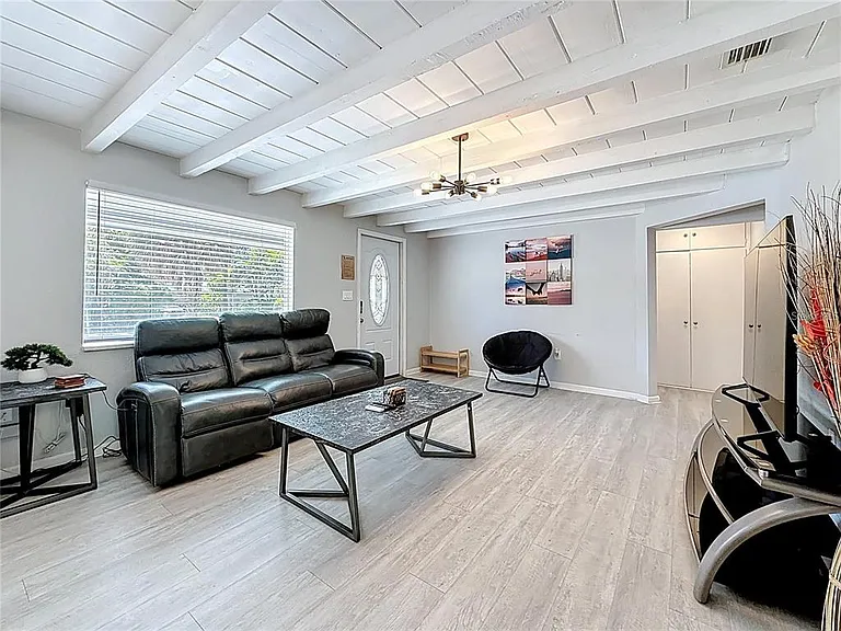 1408 Rogers St — Photo 7