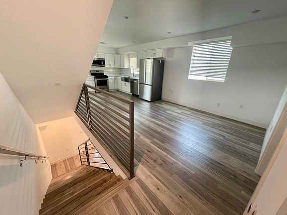 4th image of 5748 Elmer Ave