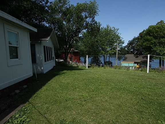 3rd image of 65 Katrina St