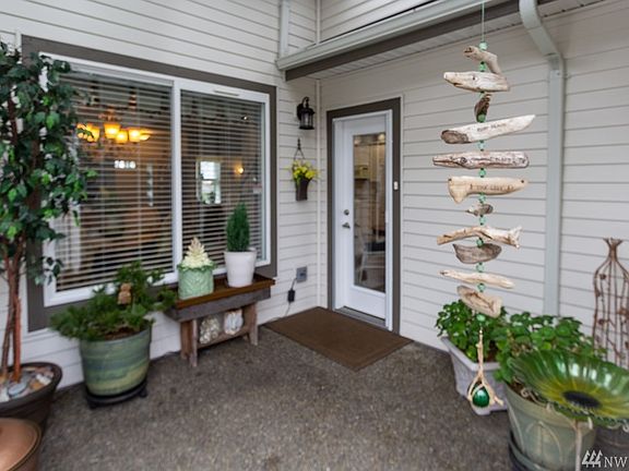 5th image of 2533 21st Avenue Ct NW