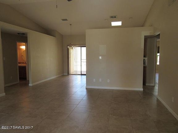 5th image of 2701 Canyon View Dr