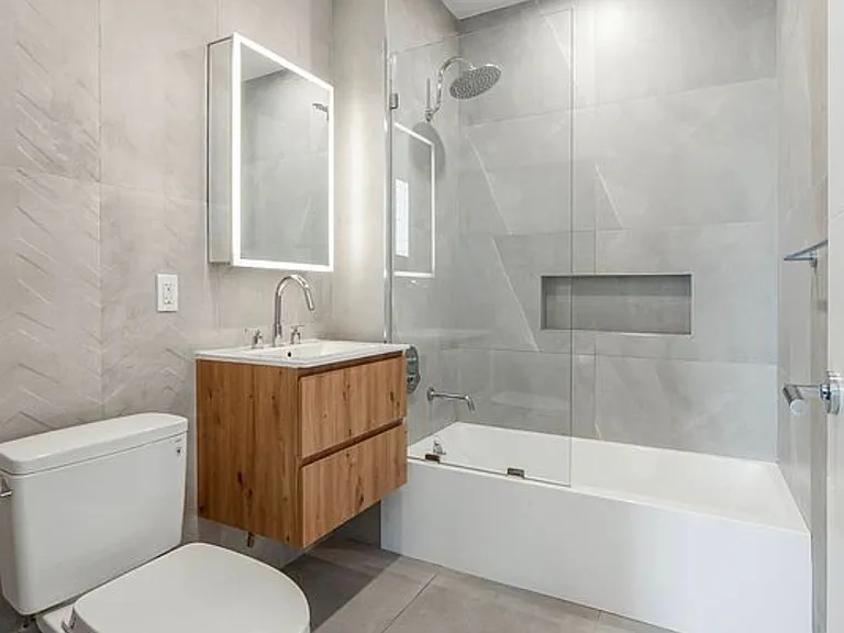 127 Concord St #6F — Photo 15