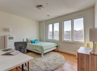 90 Bay St, Staten Island, NY 10301
