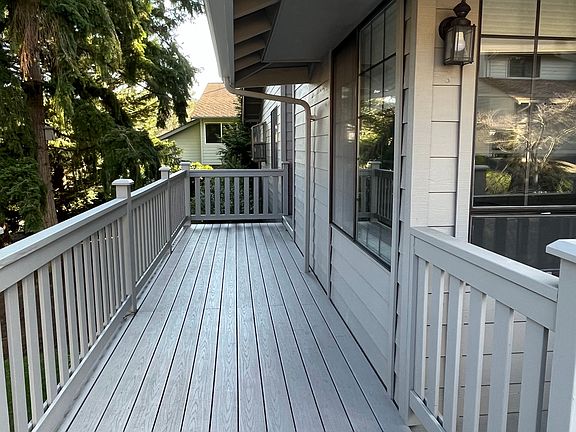 2nd image of 16151 SE 33rd Ln