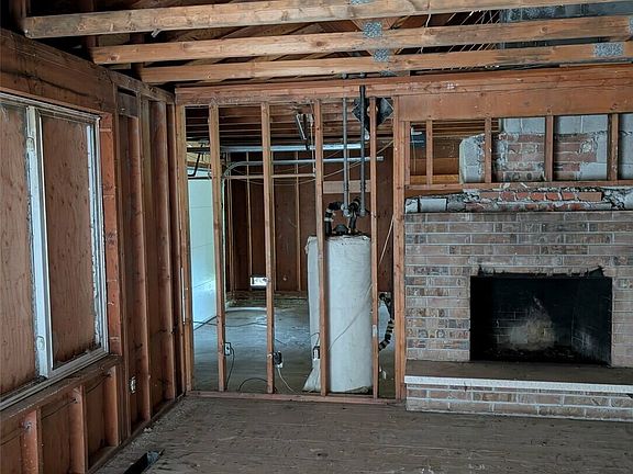 2nd image of 4057 E Spokane Street