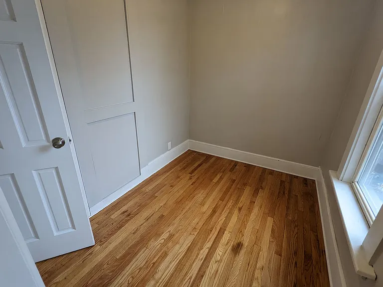 26 Hampden St — Photo 9