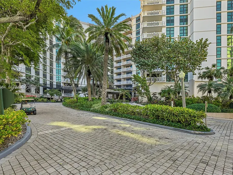 1111 Crandon Blvd #C504 — Photo 17