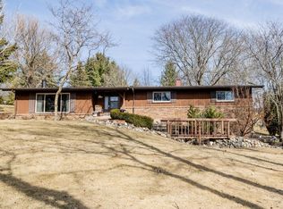 N50W26140 Bayberry Dr, Pewaukee, WI 53072