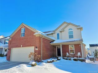 4112 Peach Tree Ln, Howell, MI 48843