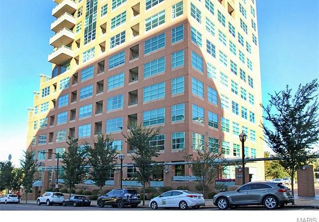 1st image of 8025 Maryland Ave Unit 6D