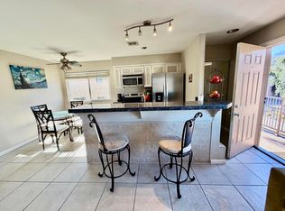 46943 Highway 74 UNIT 4, Palm Desert, CA 92260