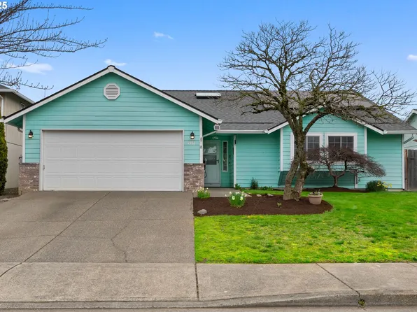 1431 Meadowlawn Pl, Molalla, OR 97038