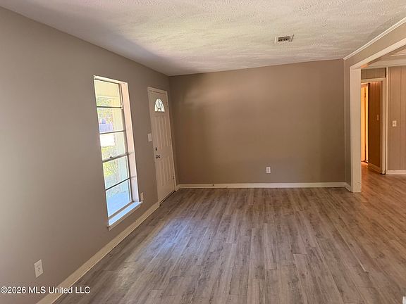 2nd image of 2229 Scanlon Dr
