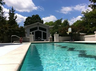 6109 Hickory Valley Rd, Nashville, TN 37205