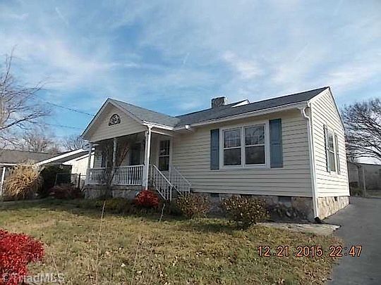 1st image of 605 Pennington Ave