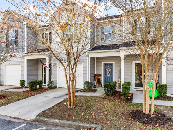 484 Truman Dr, Goose Creek, SC 29445