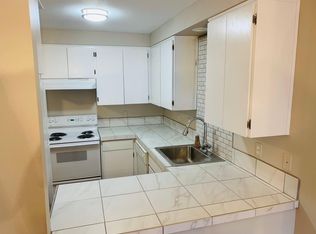 350 SE Washington St #A, Hillsboro, OR 97123