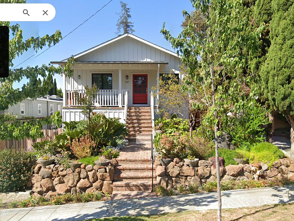 1st image of 827 Edgehill Dr