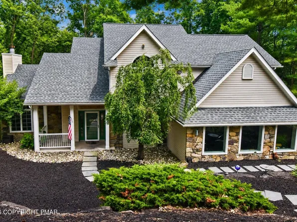 123 Wedge Ct, East Stroudsburg, PA 18302