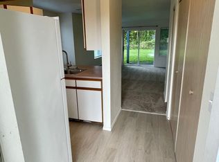 Spacious 2-Bedroom Lower-Level Unit in Convenient Location, Blaine, WA 98230