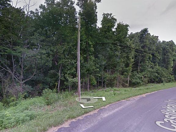 2nd image of Castlebay Ln