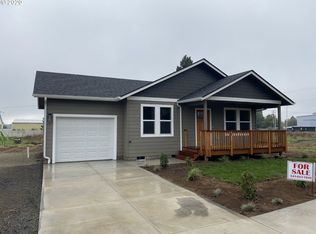 411 E 2nd Ave, Junction City, OR 97448