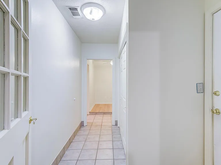 3811 Bennett Dr — Photo 18