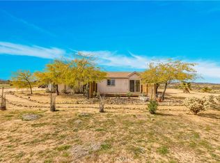 492 Surrey Ave, Yucca Valley, CA 92284