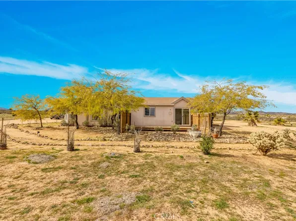 492 Surrey Ave, Yucca Valley, CA 92284