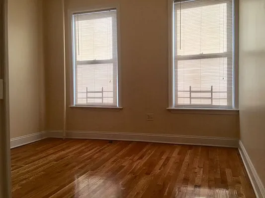 Rented by Town Residential | media 3