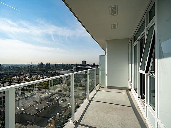 3rd image of 13685 102nd Ave #1506