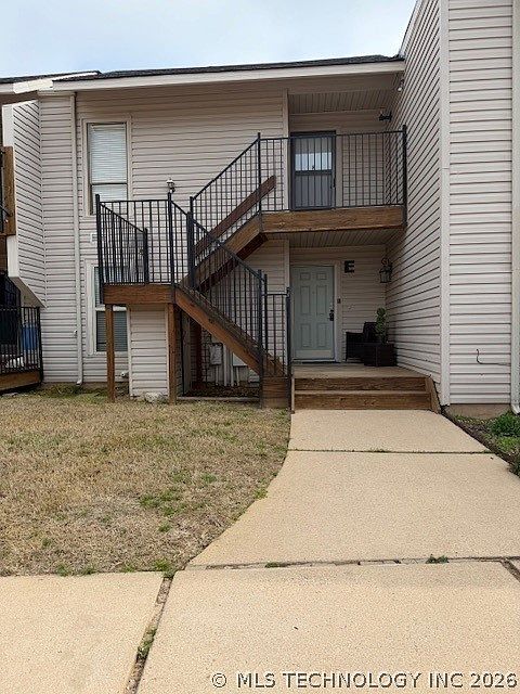 1st image of 125 Falconhead Dr Unit E