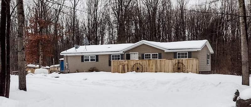 1st image of 1661 Ambrose Rd